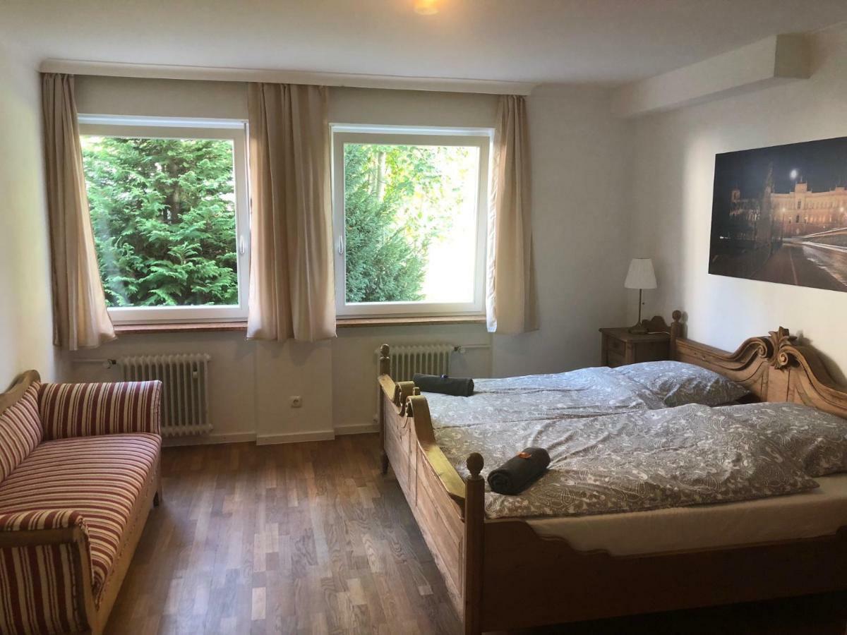 Ferienwohnung Messewohnung Muenchen Ost Forstern Экстерьер фото